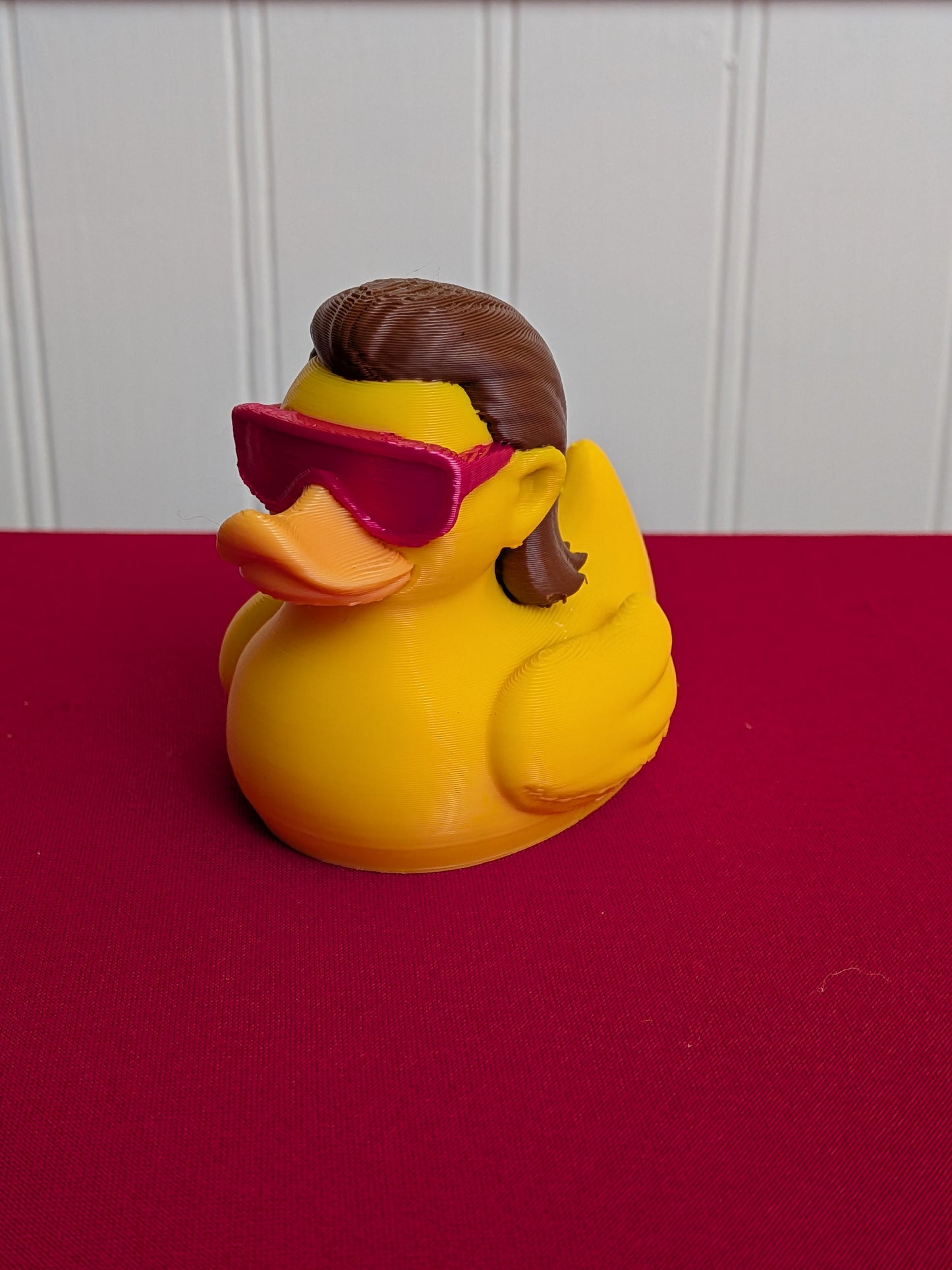 😎 Mullet Duck – 3D Printed Collectible | Funny Retro Rubber Duck Figurine with Sunglasses & 80s Vibes