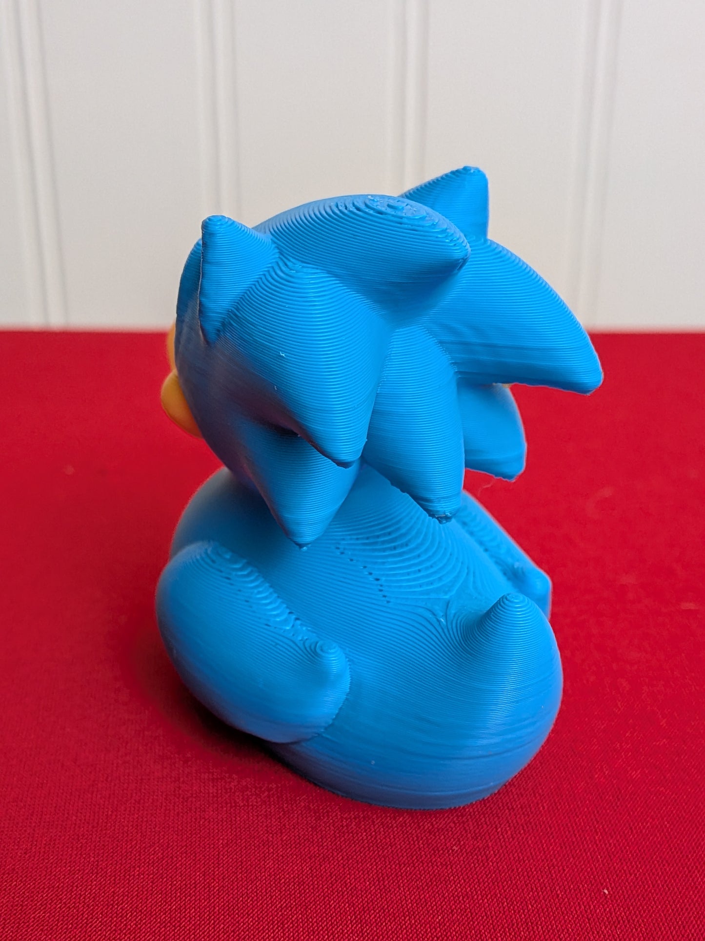 Sonic Inspired Duck – 3D Printed Blue Hedgehog Duck Figurine, Gamer Collectible, Cute Gift for Video Game Fans