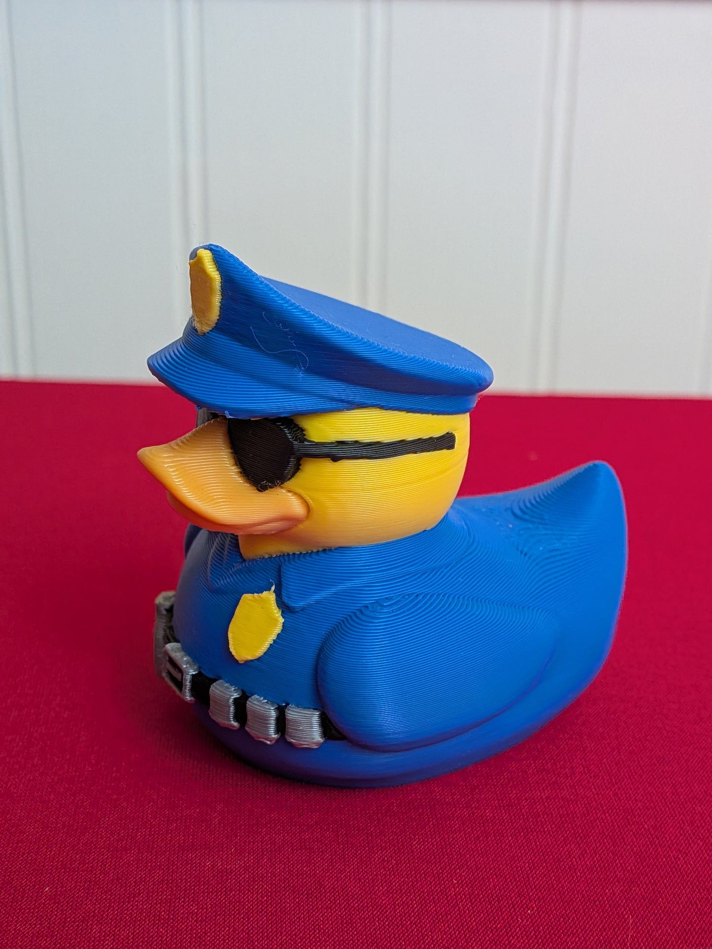 👮 Police Officer Duck – 3D Printed Law Enforcement Collectible | Fun Gift for Police & Duck Lovers 🦆