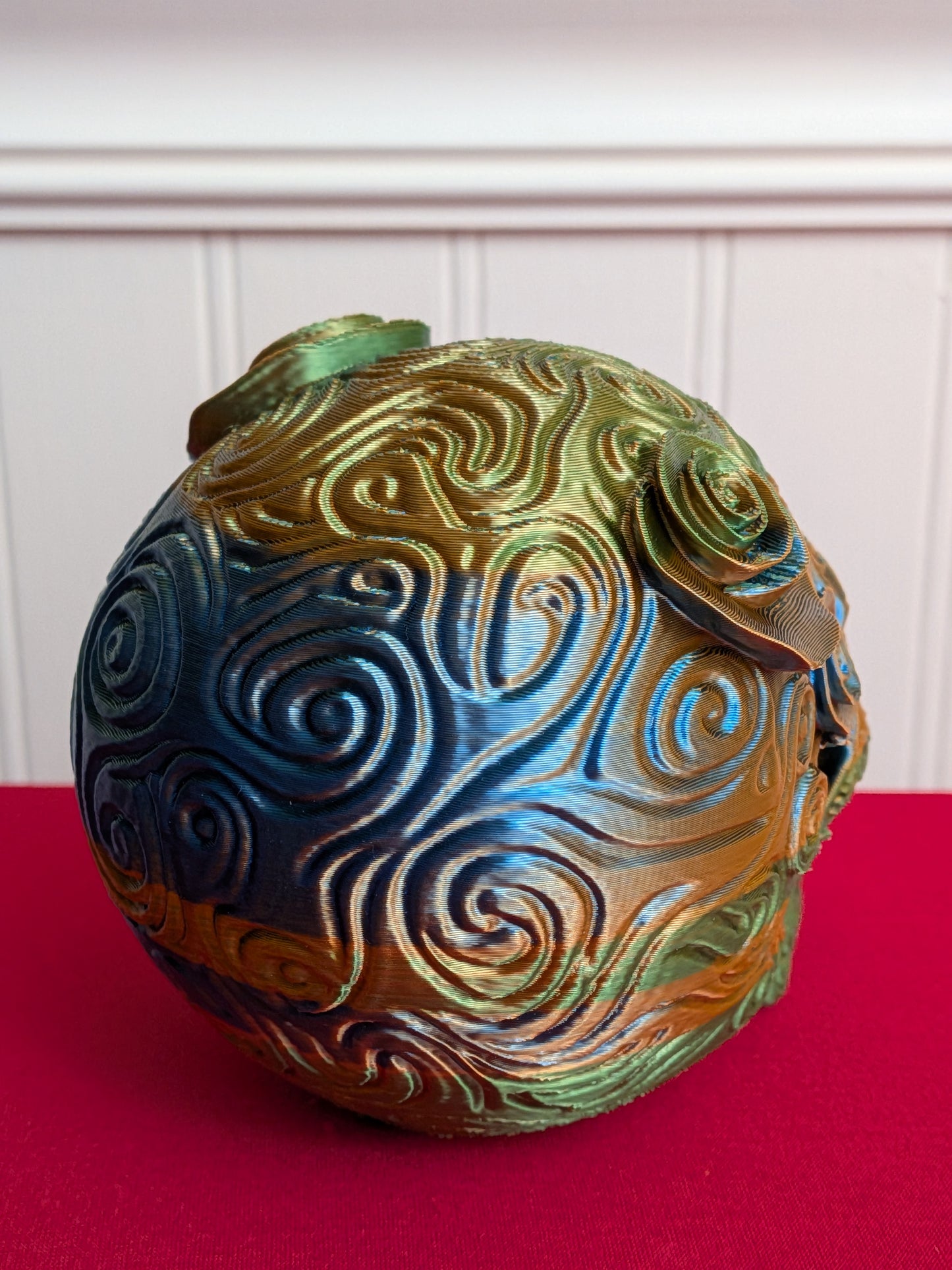 3D Printed Ornate Skull – Gothic Decor, Fantasy Art