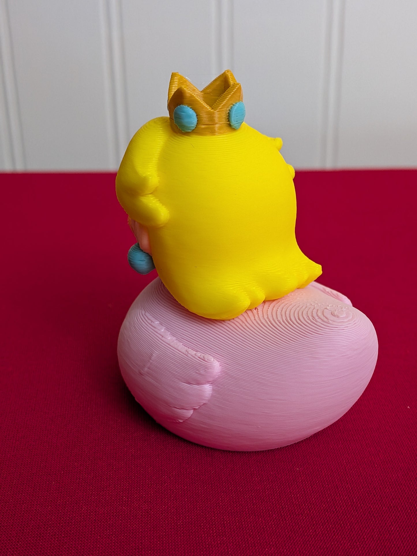 👑🦆 Royal Princess Duck – 3D Printed Duck Figurine | Pink Princess-Inspired Collectible | Cute Fantasy Duck Gift